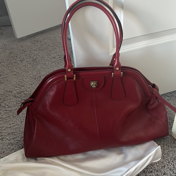 Gucci- red large Rebelle bag - Picture 2 of 4
